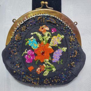 Vintage Tapestry Woman's Floral Wallet/Purse 5"x5"